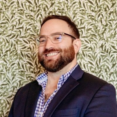 Andrew Becker